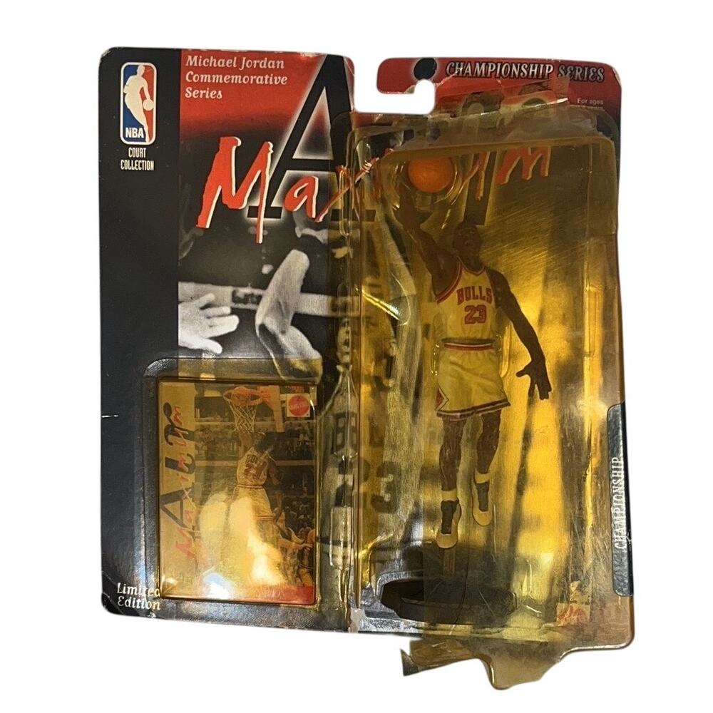Michael Jordan Maximum Air Championship Series 1991 Figure w Card Damaged Box